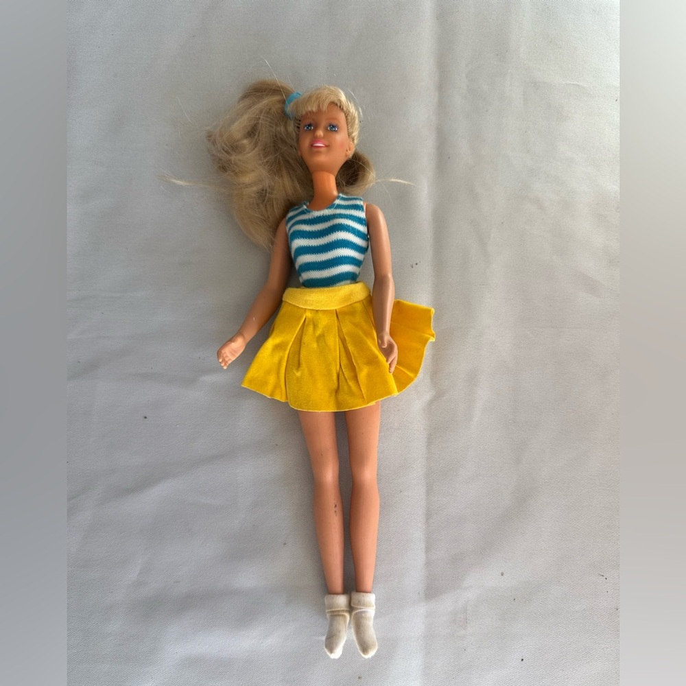 Vintage hasboro doll